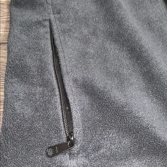 Columbia Fleece Vest - Picture 2 of 3